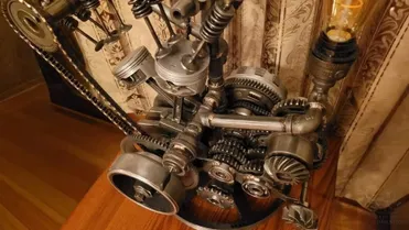 Yamaha V-Twin Engine Internals Lamp
