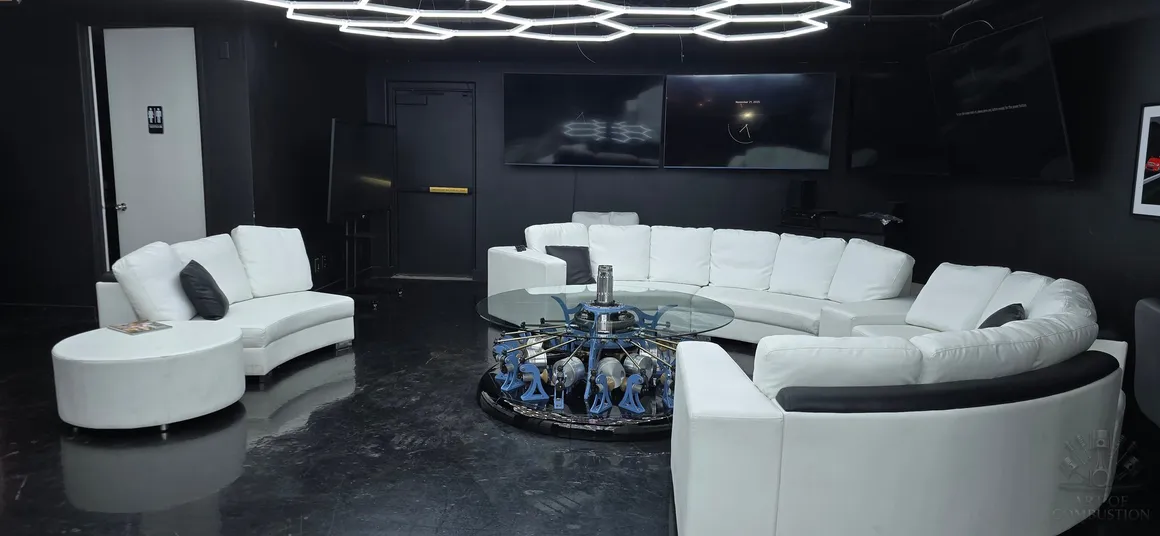 Come check out our Tables and Lamps on display at Club Scottsdale