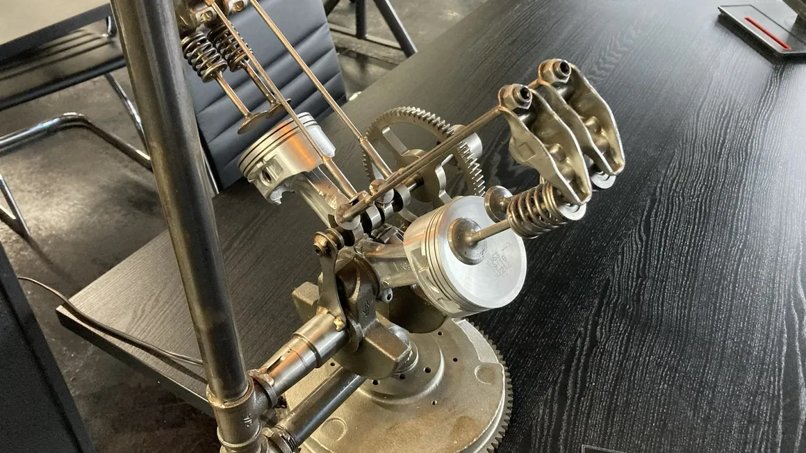 Come check out our Tables and Lamps on display at Club Scottsdale